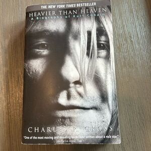 Heavier Than Heaven A Biography of Kurt Cobain Paperback